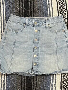 Light Wash Button-Front Denim Mini Skirt
